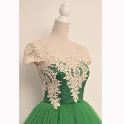 Cute Cap Sleeves A-line Sweet 16 Appliques Lace..