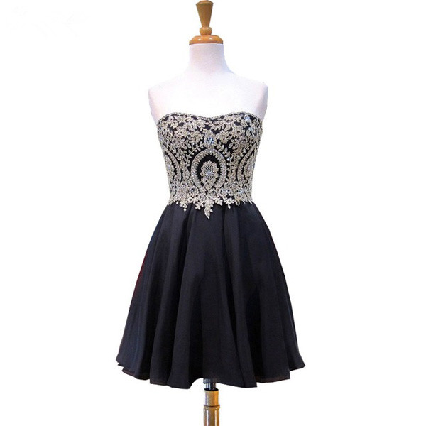 Cute A-line Sweetheart Sweet 16 Beaded Appliques Lace Short Black Chiffon Homecoming Dresses