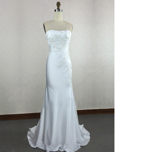 Trumpet/mermaid Strapless Silk-like Satin Sweep Train Appliques Lace White Long Prom Dresses