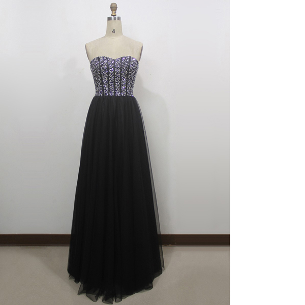 A-line Sweetheart Tulle Floor-length Crystal Detailing Black Elegant Long Prom Dresses
