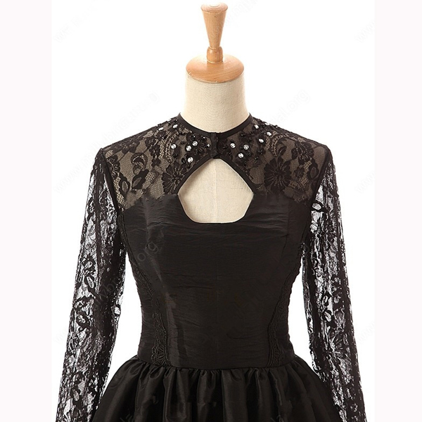 Elegant Aline Scoop Neck Lace Tulle Silklike Satin Kneelength Long